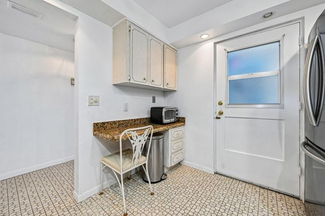5500 NW 2nd Avenue 614, Boca Raton, FL 33487