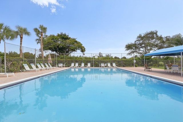 5500 NW 2nd Avenue 614, Boca Raton, FL 33487