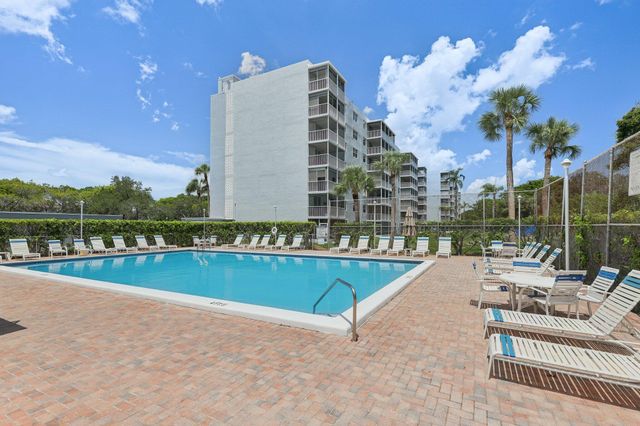 5500 NW 2nd Avenue 614, Boca Raton, FL 33487