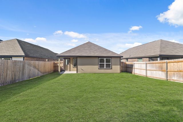 1505 Romans Road, Ennis, TX 75119