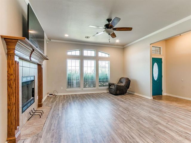 2195 S Dobbs Road, Harrah, OK 73045
