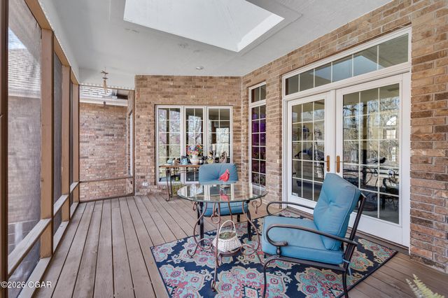 1021 Oakmont Drive, Joplin, MO 64804