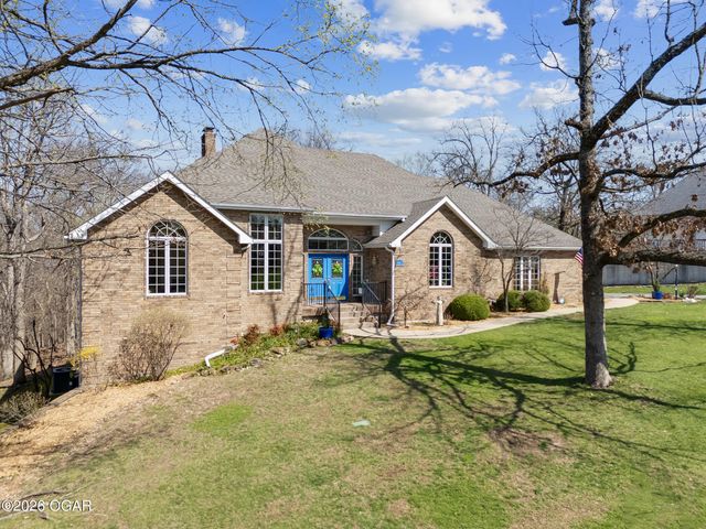 1021 Oakmont Drive, Joplin, MO 64804