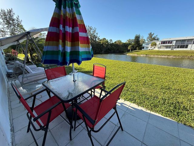81 Camden Drive D, West Palm Beach, FL 33417
