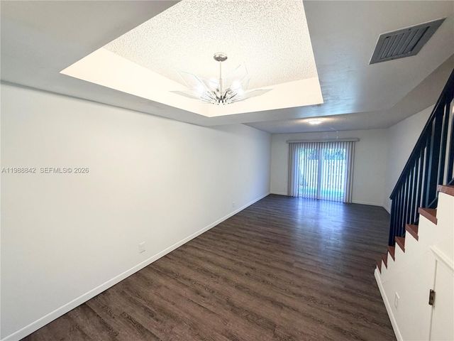 6131 SW 42nd Ct 6131, Davie, FL 33314