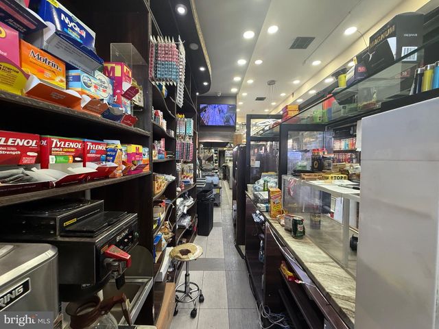 5138 MARKET ST, Philadelphia, PA 19139