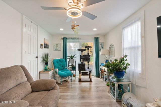 51 Main Street, Poestenkill, NY 12140