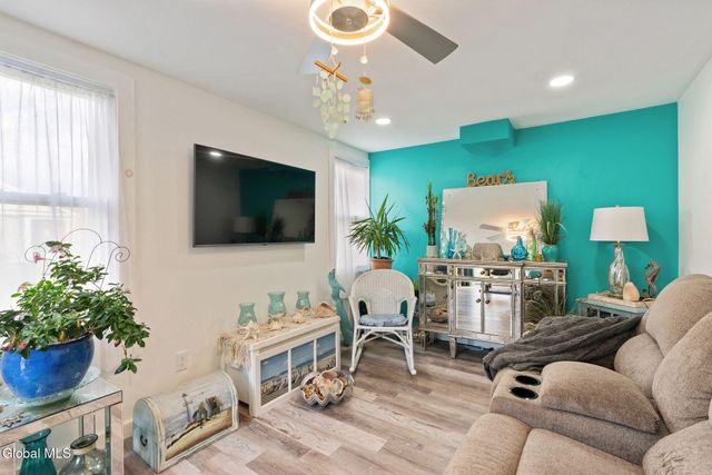 51 Main Street, Poestenkill, NY 12140