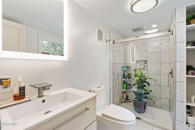 51 Main Street, Poestenkill, NY 12140