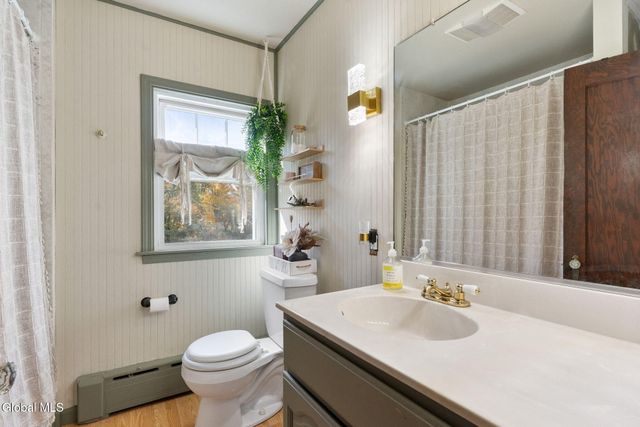 51 Main Street, Poestenkill, NY 12140