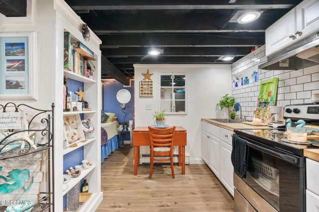 51 Main Street, Poestenkill, NY 12140