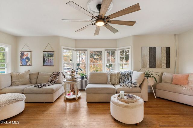 51 Main Street, Poestenkill, NY 12140