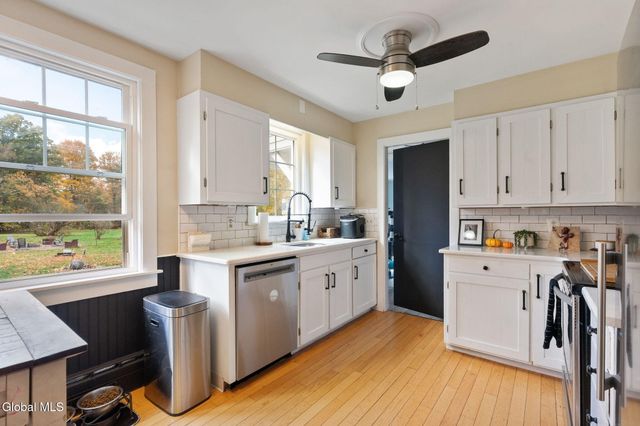 51 Main Street, Poestenkill, NY 12140