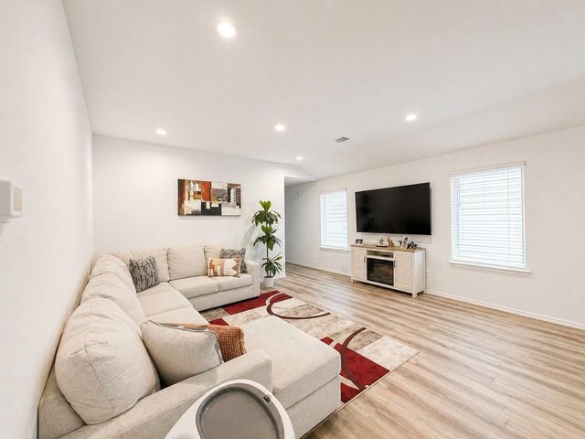 12207 Trickey Road, Houston, TX 77067