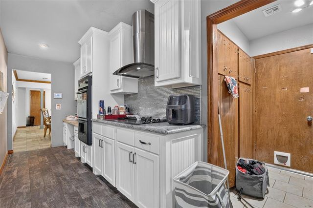 3012 N Meadowood Drive, Oklahoma City, OK 73110