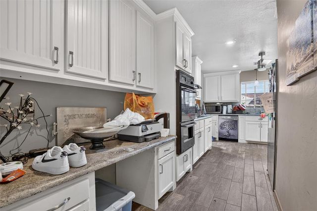 3012 N Meadowood Drive, Oklahoma City, OK 73110