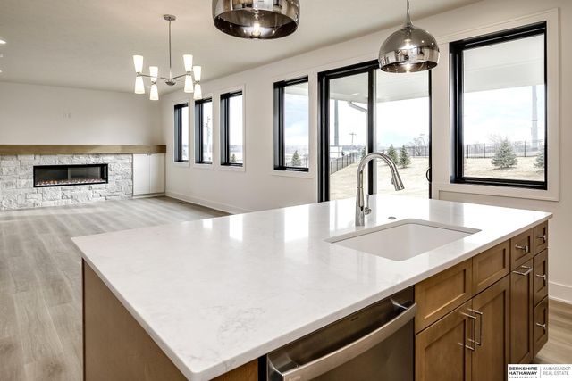 20501 Ogden Street, Elkhorn, NE 68022