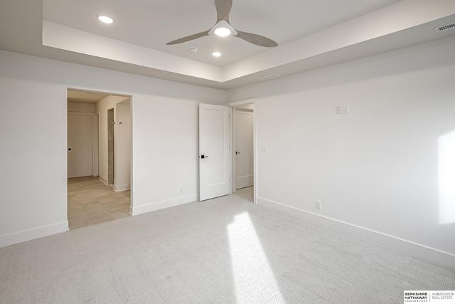 20501 Ogden Street, Elkhorn, NE 68022