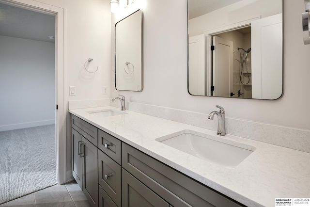 20501 Ogden Street, Elkhorn, NE 68022