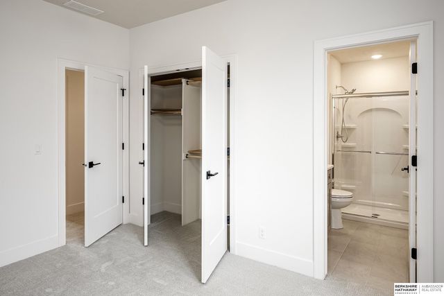 20501 Ogden Street, Elkhorn, NE 68022