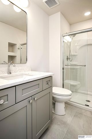 20501 Ogden Street, Elkhorn, NE 68022