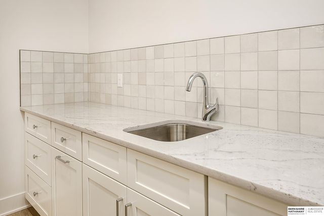 20501 Ogden Street, Elkhorn, NE 68022