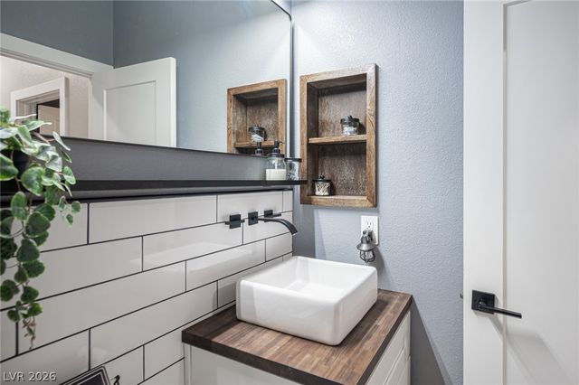 5432 Pride Mountain Street, North Las Vegas, NV 89031