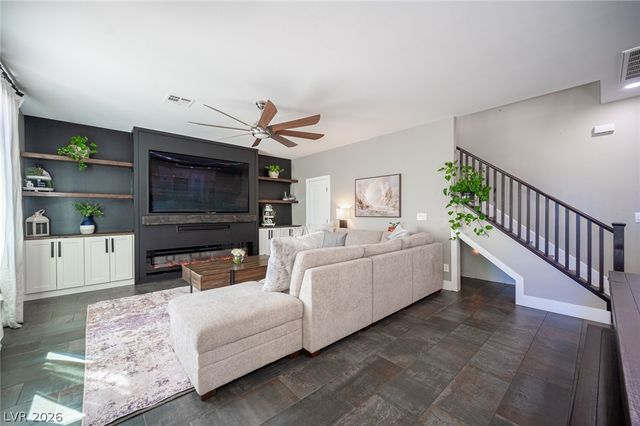 5432 Pride Mountain Street, North Las Vegas, NV 89031