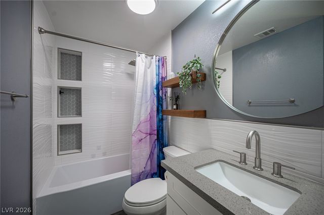 5432 Pride Mountain Street, North Las Vegas, NV 89031