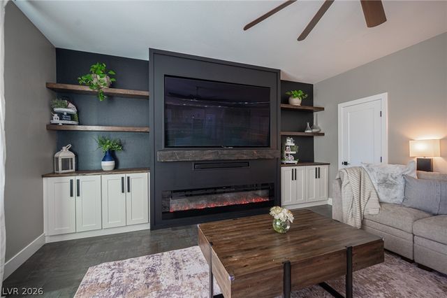 5432 Pride Mountain Street, North Las Vegas, NV 89031