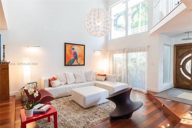 1231 Campo Sano Ave, Coral Gables, FL 33146