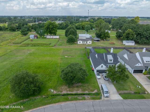 112 Gideon Road, Youngsville, LA 70592