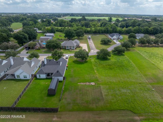 112 Gideon Road, Youngsville, LA 70592