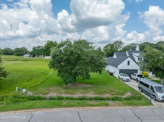 112 Gideon Road, Youngsville, LA 70592