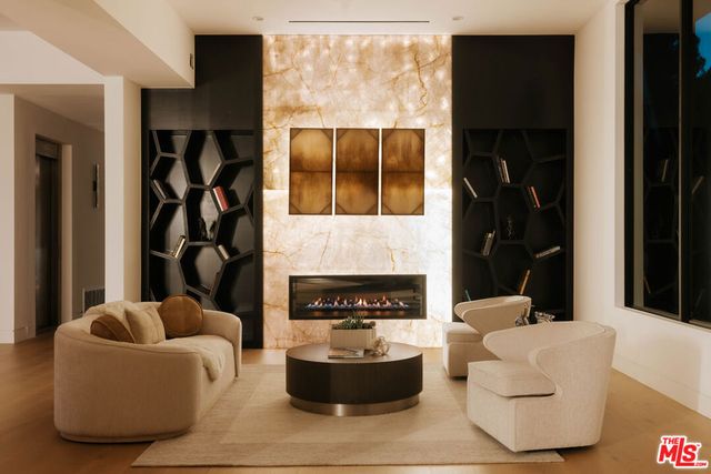 15834 High Knoll Road, Encino, CA 91436