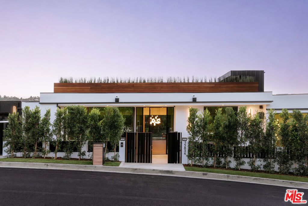 15834 High Knoll Road, Encino, CA 91436