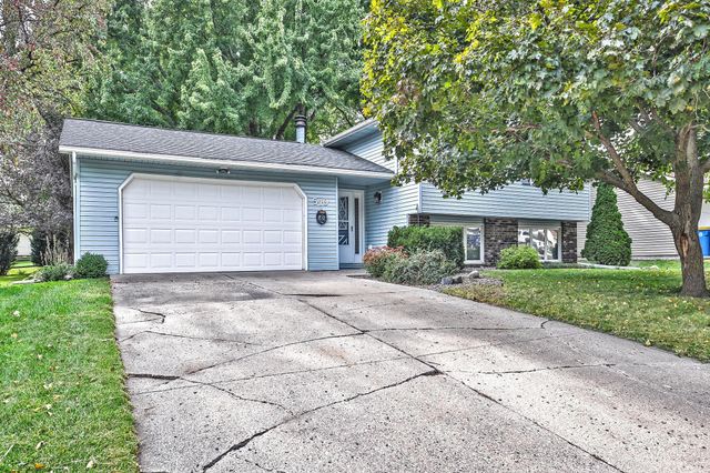 540 Allan Avenue SW, Owatonna, MN 55060