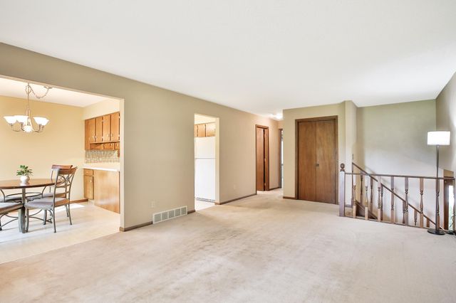 540 Allan Avenue SW, Owatonna, MN 55060