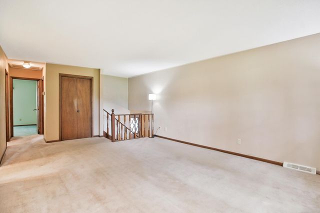 540 Allan Avenue SW, Owatonna, MN 55060