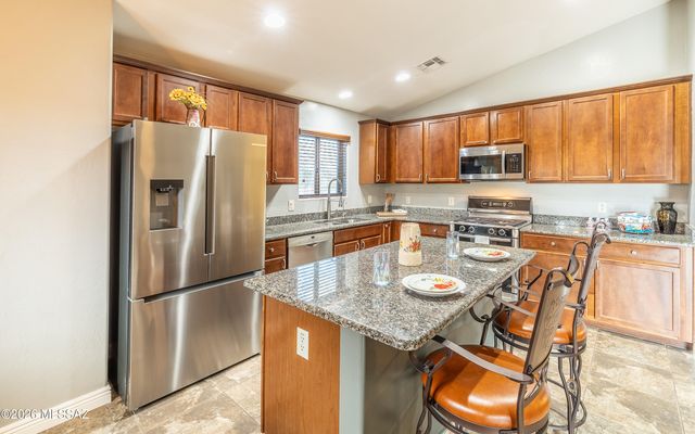 17226 S Azure Sky Trail, Vail, AZ 85641