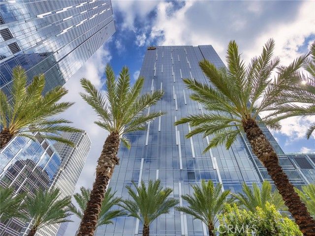 877 Francisco Street 4106, Los Angeles, CA 90017