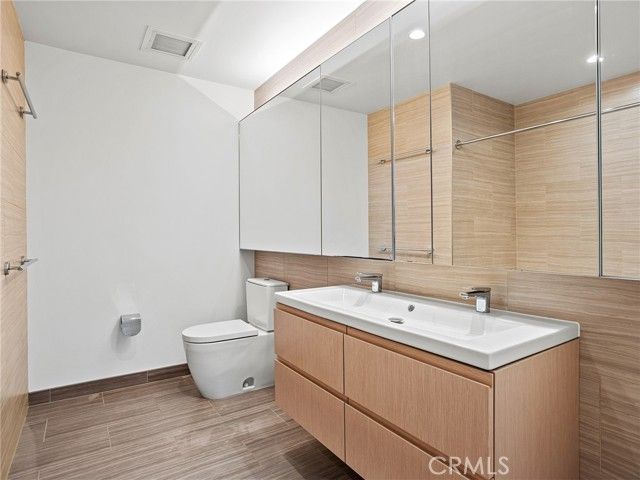 877 Francisco Street 4106, Los Angeles, CA 90017