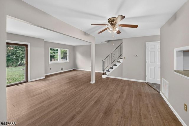 301 Windsor Ct, Hillsborough Twp., NJ 08844