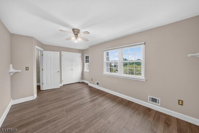 301 Windsor Ct, Hillsborough Twp., NJ 08844