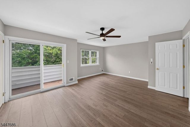 301 Windsor Ct, Hillsborough Twp., NJ 08844
