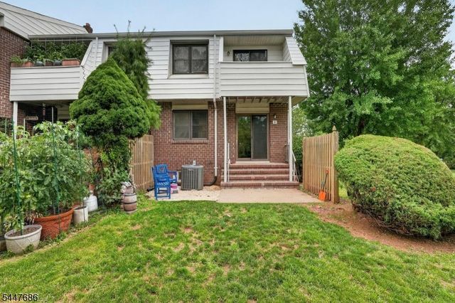 301 Windsor Ct, Hillsborough Twp., NJ 08844