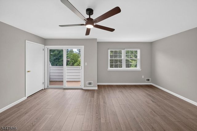 301 Windsor Ct, Hillsborough Twp., NJ 08844