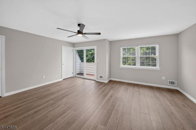 301 Windsor Ct, Hillsborough Twp., NJ 08844