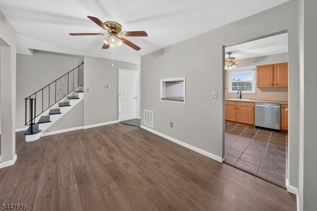 301 Windsor Ct, Hillsborough Twp., NJ 08844