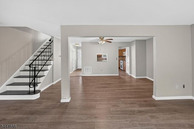 301 Windsor Ct, Hillsborough Twp., NJ 08844